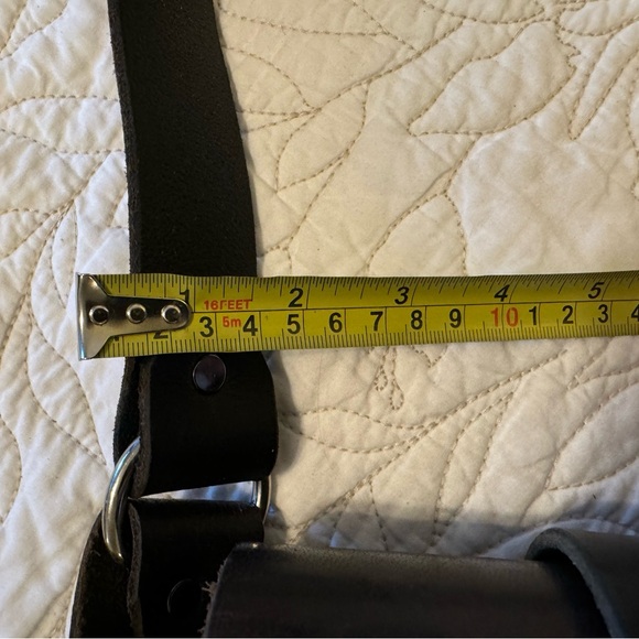 New leather saddle purse . Hand made high end leather . - Picture 8 of 8